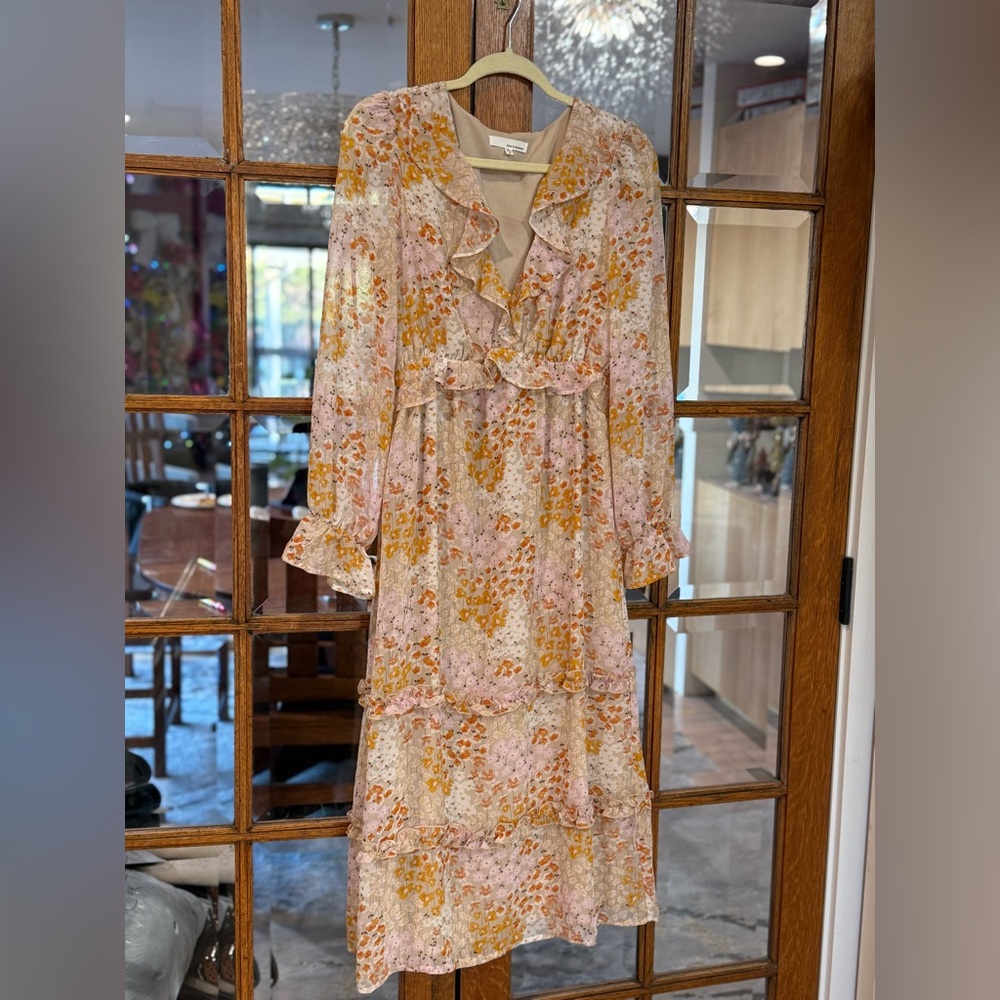 June & Hudson Floral Long Sleeve Dress